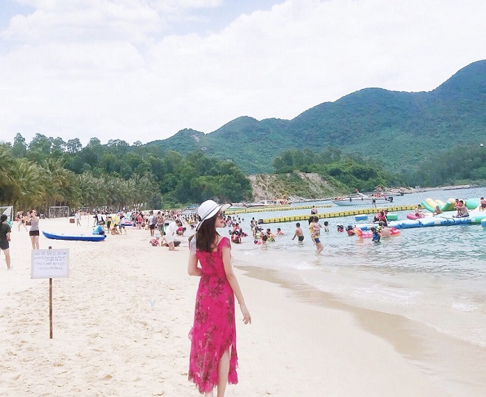 Bãi biển Cù Lao Chàm