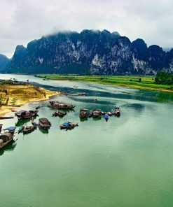 Alternative view of Tour Hà Nội - Quảng Bình: Mộ Tướng Giáp - Động Thiên Đường - Suối Mọc - Hang Tối - Nhật Lê 3 ngày 2 đêm