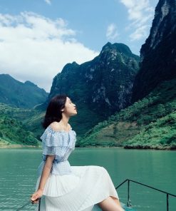 Chèo thuyền sông Nho Quế